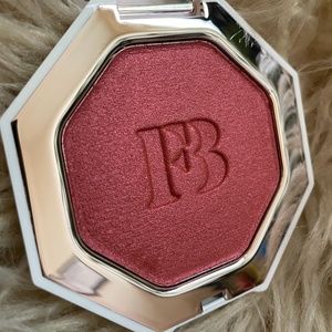 Ruby Richez - KILLAWATT FOIL FREESTYLE HIGHLIGHTER